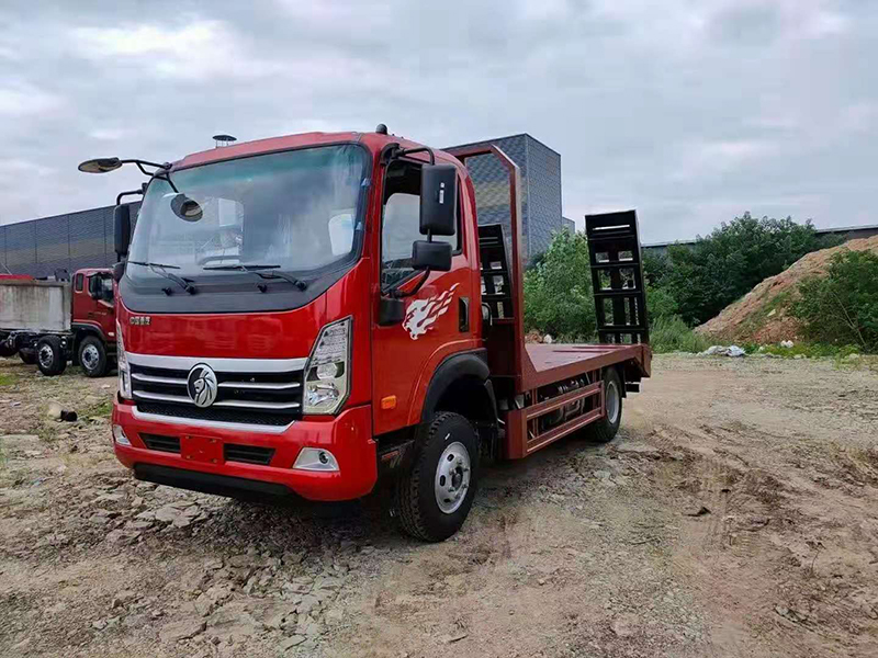 國六重汽王牌藍(lán)牌平板運輸車